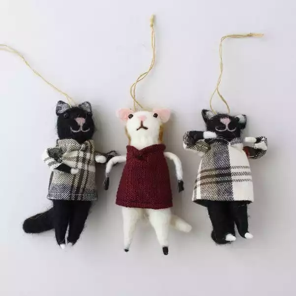 Dunelm Felt Felix Cat Hanging Decoration 2 Dunelm Felt Felix Cat Hanging Decoration - Image 2