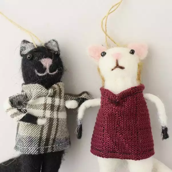 Dunelm Felt Felix Cat Hanging Decoration 3 Dunelm Felt Felix Cat Hanging Decoration - Image 3