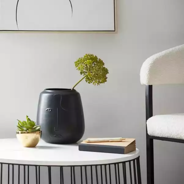 Dunelm Curves Face Vase Black 19cm 1 Dunelm Curves Face Vase Black 19cm