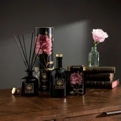 Natural History Museum Wild Rose Candle 410g 10 Natural History Museum Wild Rose Candle 410g -VibeAura Shop 30757064 alt04