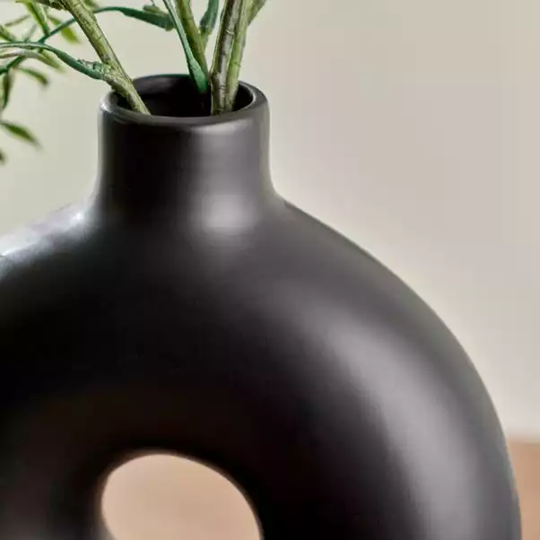 Dunelm Donut Vase 2 Dunelm Donut Vase - Image 2