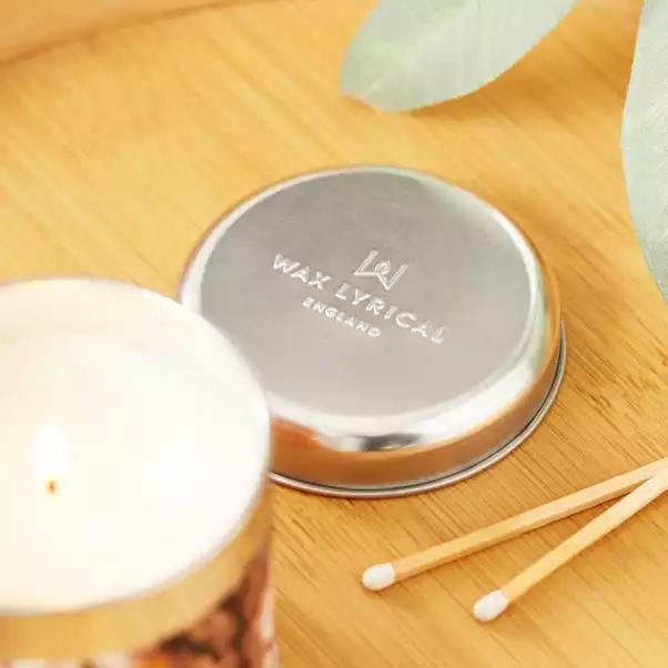 Wax Lyrical Indian Teak Wood Single Wick Candle 2 Wax Lyrical Indian Teak Wood Single Wick Candle - Image 2