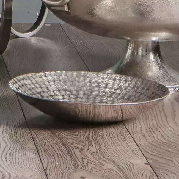 Cedar & Sage Marden Hammer Round Bowl Silver 2 Cedar & Sage Marden Hammer Round Bowl Silver - Image 2