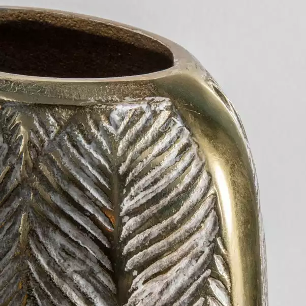 Cedar & Sage Highbrook Vase 2 Cedar & Sage Highbrook Vase - Image 2