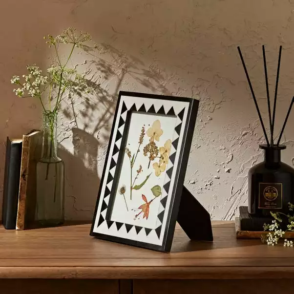 Natural History Museum Mosaic Inlay Photo Frame 7” X 5” (18cm X 13cm) 2 Natural History Museum Mosaic Inlay Photo Frame 7” X 5” (18cm X 13cm) - Image 2