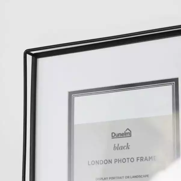 Dunelm London Photo Frame 10x8 4 Dunelm London Photo Frame 10x8 - Image 4