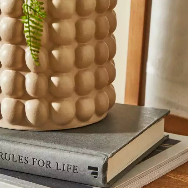 Dunelm White Sand 20cm Bubble Vase 2 Dunelm White Sand 20cm Bubble Vase - Image 2