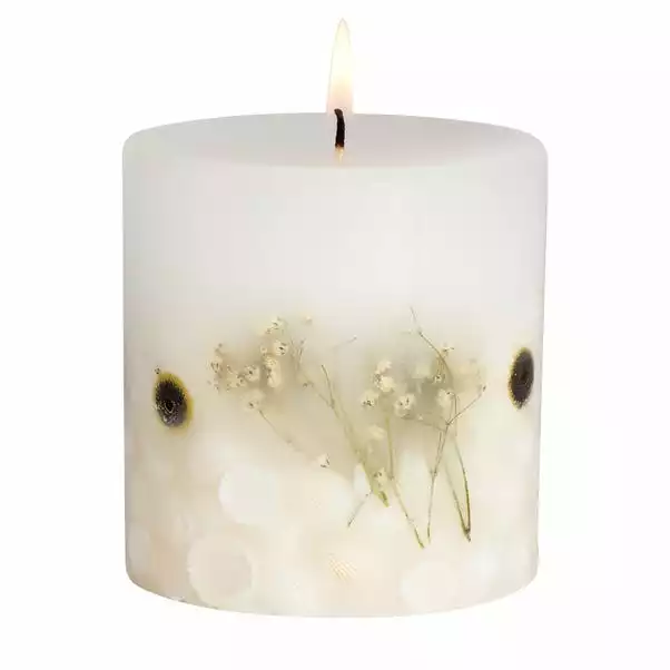 Stoneglow Beach Daisy Scented Pillar Candle 2 Stoneglow Beach Daisy Scented Pillar Candle - Image 2