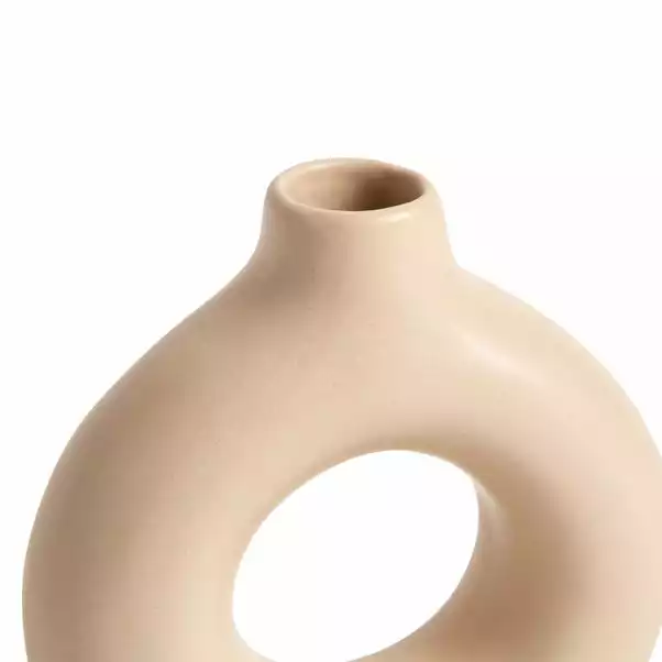 Dunelm Bud Donut Vase 4 Dunelm Bud Donut Vase - Image 4