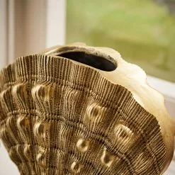 Natural History Museum Resin Shell Vase -VibeAura Shop 30800585 alt03